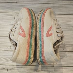 Tretorn Platform Sneakers Size 7